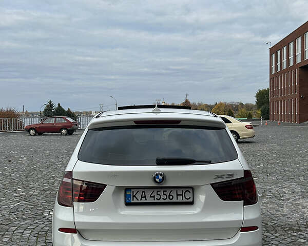 Білий БМВ Х3, об'ємом двигуна 2 л та пробігом 155 тис. км за 12850 $, фото 6 на Automoto.ua