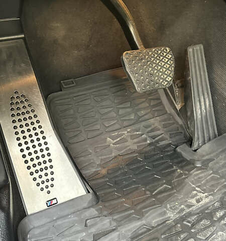 Білий БМВ Х3, об'ємом двигуна 2 л та пробігом 311 тис. км за 13500 $, фото 40 на Automoto.ua