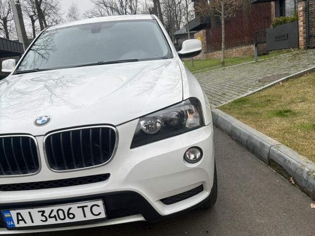 Білий БМВ Х3, об'ємом двигуна 2 л та пробігом 166 тис. км за 12500 $, фото 6 на Automoto.ua
