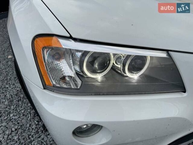 Білий БМВ Х3, об'ємом двигуна 2 л та пробігом 179 тис. км за 12800 $, фото 4 на Automoto.ua