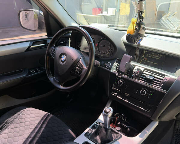 Белый БМВ Х3, объемом двигателя 2 л и пробегом 301 тыс. км за 17000 $, фото 12 на Automoto.ua