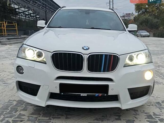 Білий БМВ Х3, об'ємом двигуна 2 л та пробігом 230 тис. км за 16500 $, фото 30 на Automoto.ua