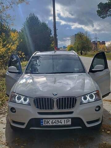 Белый БМВ Х3, объемом двигателя 2 л и пробегом 220 тыс. км за 13600 $, фото 4 на Automoto.ua