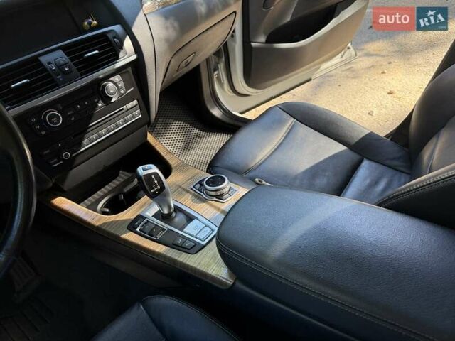 Белый БМВ Х3, объемом двигателя 2 л и пробегом 282 тыс. км за 12500 $, фото 17 на Automoto.ua