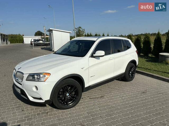 Белый БМВ Х3, объемом двигателя 2 л и пробегом 236 тыс. км за 13000 $, фото 1 на Automoto.ua