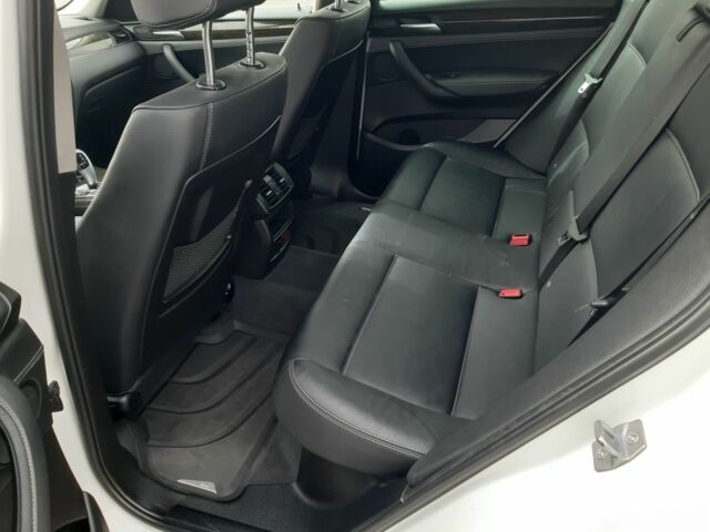 Белый БМВ Х3, объемом двигателя 2 л и пробегом 113 тыс. км за 14500 $, фото 6 на Automoto.ua