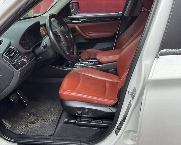 Белый БМВ Х3, объемом двигателя 2 л и пробегом 160 тыс. км за 11000 $, фото 2 на Automoto.ua