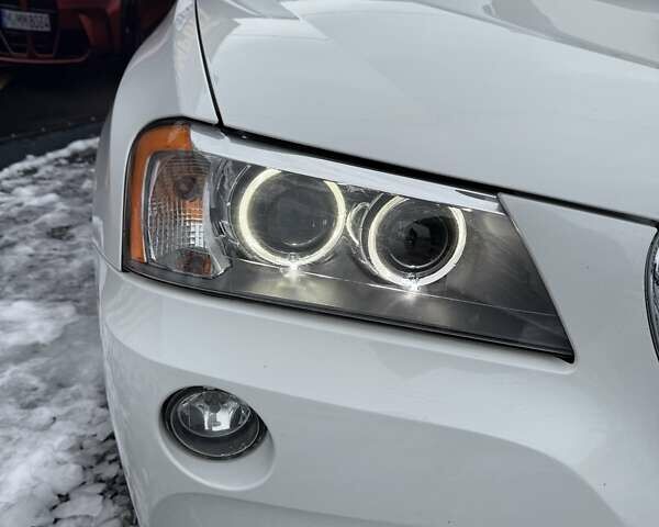 Белый БМВ Х3, объемом двигателя 2 л и пробегом 179 тыс. км за 12500 $, фото 6 на Automoto.ua