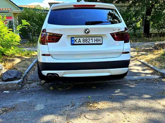 Белый БМВ Х3, объемом двигателя 2 л и пробегом 240 тыс. км за 13999 $, фото 2 на Automoto.ua