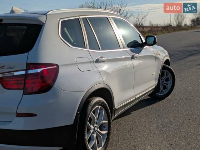 Белый БМВ Х3, объемом двигателя 2 л и пробегом 167 тыс. км за 13799 $, фото 3 на Automoto.ua