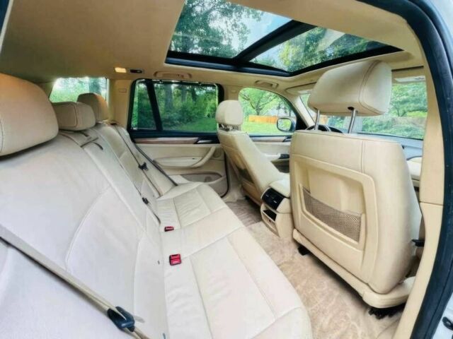 Белый БМВ Х3, объемом двигателя 3 л и пробегом 84 тыс. км за 3700 $, фото 10 на Automoto.ua