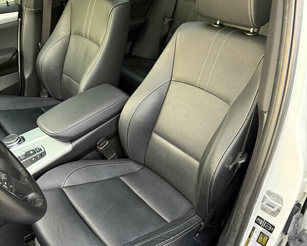 Білий БМВ Х3, об'ємом двигуна 2.98 л та пробігом 132 тис. км за 17500 $, фото 16 на Automoto.ua