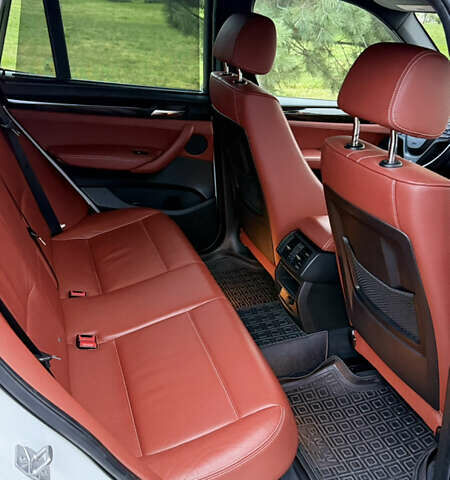 Белый БМВ Х3, объемом двигателя 2 л и пробегом 175 тыс. км за 16200 $, фото 7 на Automoto.ua