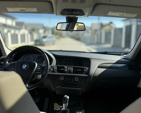 Белый БМВ Х3, объемом двигателя 2 л и пробегом 176 тыс. км за 16000 $, фото 7 на Automoto.ua