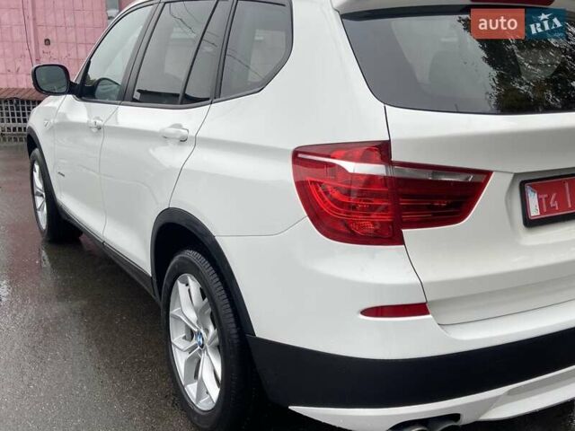 Белый БМВ Х3, объемом двигателя 2 л и пробегом 125 тыс. км за 14499 $, фото 6 на Automoto.ua