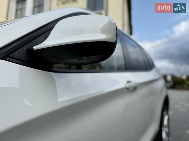 Білий БМВ Х3, об'ємом двигуна 2 л та пробігом 177 тис. км за 14750 $, фото 38 на Automoto.ua