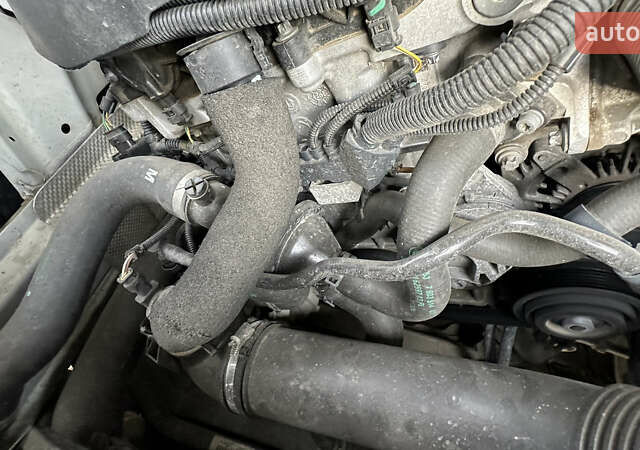 Білий БМВ Х3, об'ємом двигуна 2 л та пробігом 311 тис. км за 13500 $, фото 65 на Automoto.ua