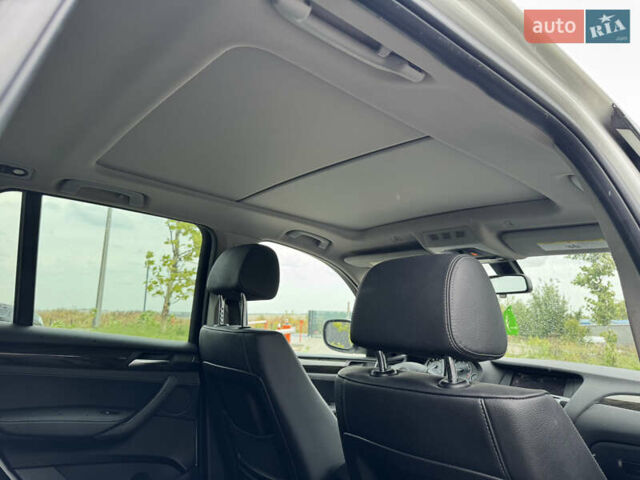 Белый БМВ Х3, объемом двигателя 2 л и пробегом 190 тыс. км за 11700 $, фото 25 на Automoto.ua
