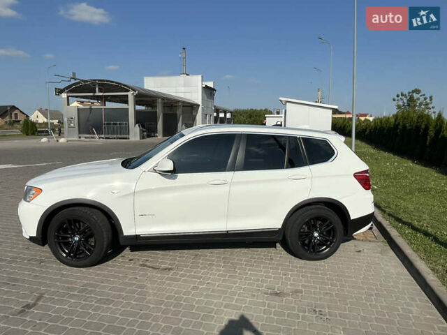 Белый БМВ Х3, объемом двигателя 2 л и пробегом 236 тыс. км за 13000 $, фото 5 на Automoto.ua