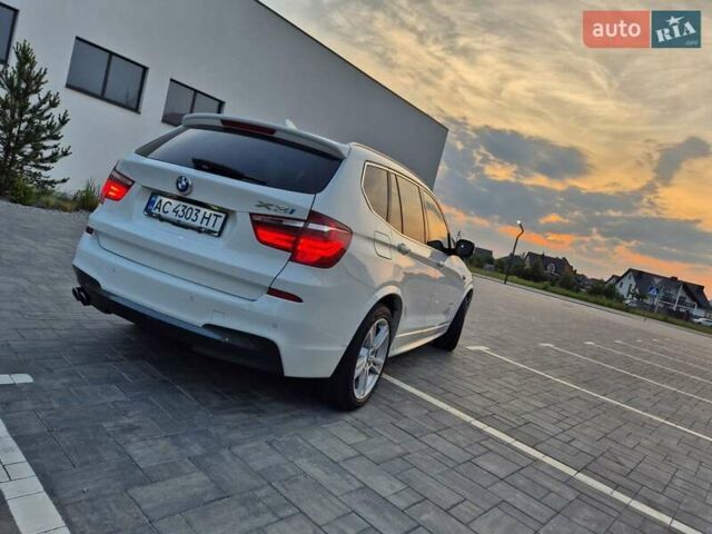 Белый БМВ Х3, объемом двигателя 3 л и пробегом 275 тыс. км за 13750 $, фото 3 на Automoto.ua