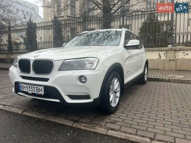 Белый БМВ Х3, объемом двигателя 2 л и пробегом 105 тыс. км за 17600 $, фото 3 на Automoto.ua