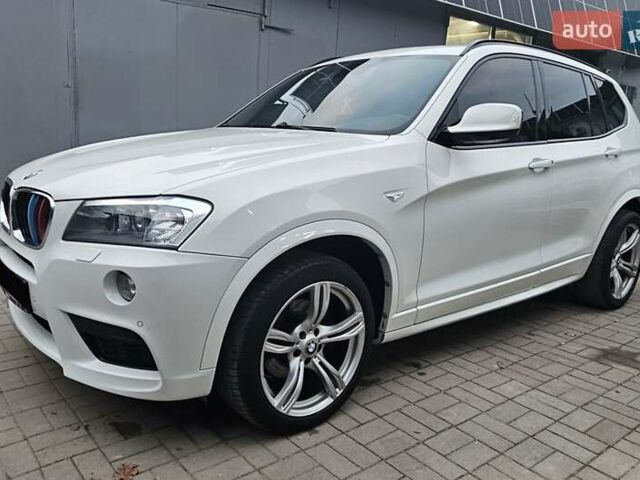 Білий БМВ Х3, об'ємом двигуна 2 л та пробігом 230 тис. км за 16500 $, фото 27 на Automoto.ua