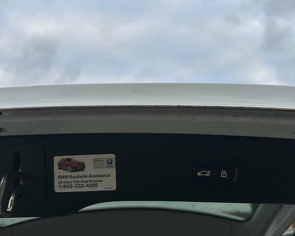 Білий БМВ Х3, об'ємом двигуна 2 л та пробігом 155 тис. км за 12850 $, фото 11 на Automoto.ua