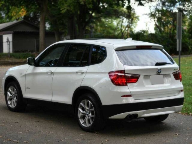 Белый БМВ Х3, объемом двигателя 3 л и пробегом 84 тыс. км за 3700 $, фото 5 на Automoto.ua