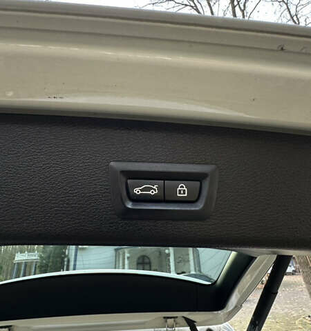 Білий БМВ Х3, об'ємом двигуна 2 л та пробігом 311 тис. км за 13500 $, фото 58 на Automoto.ua