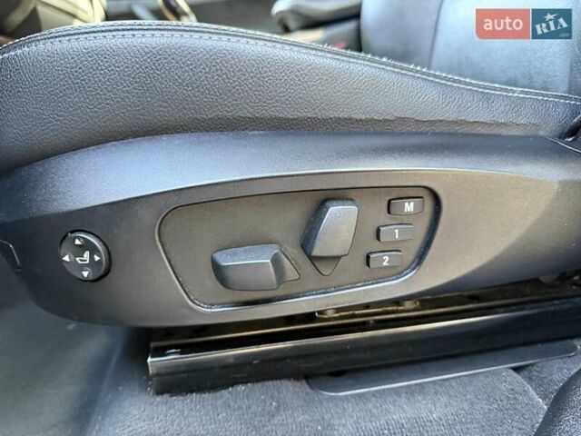 Белый БМВ Х3, объемом двигателя 2 л и пробегом 282 тыс. км за 12500 $, фото 26 на Automoto.ua