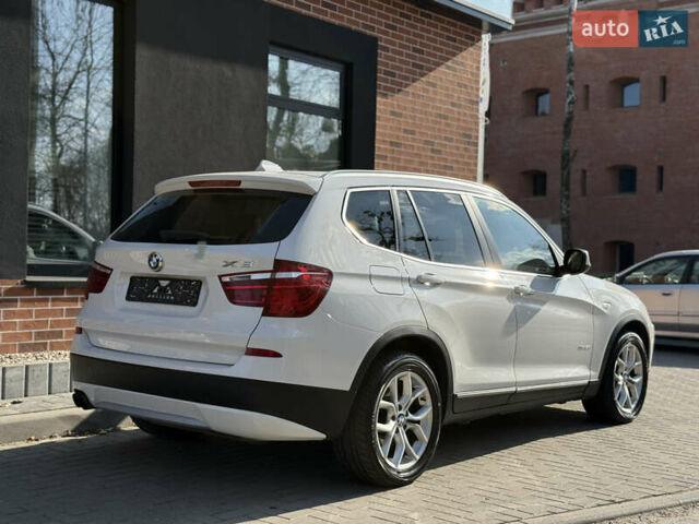 Білий БМВ Х3, об'ємом двигуна 2 л та пробігом 178 тис. км за 12999 $, фото 15 на Automoto.ua