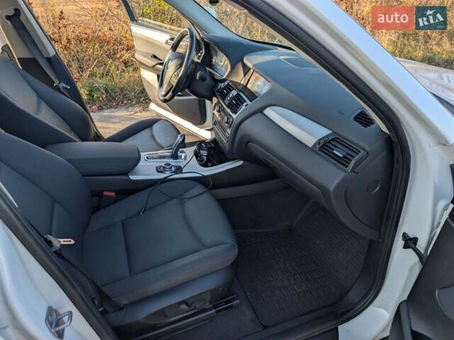 Белый БМВ Х3, объемом двигателя 2 л и пробегом 167 тыс. км за 13799 $, фото 27 на Automoto.ua