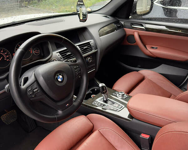 Білий БМВ Х3, об'ємом двигуна 2 л та пробігом 209 тис. км за 13399 $, фото 11 на Automoto.ua