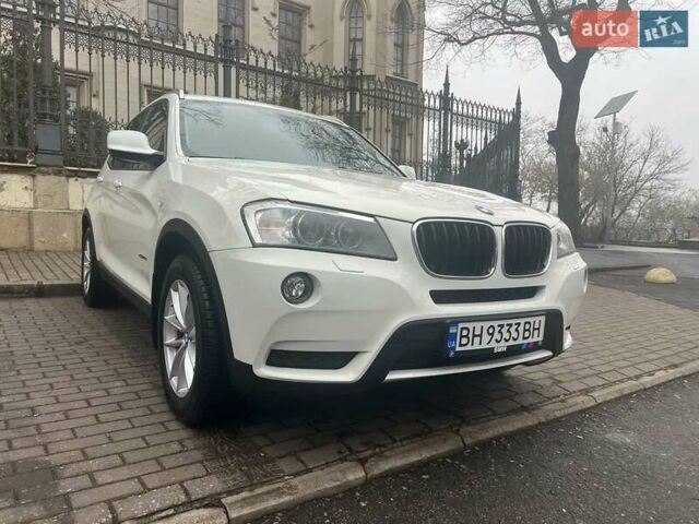 Белый БМВ Х3, объемом двигателя 2 л и пробегом 105 тыс. км за 17600 $, фото 5 на Automoto.ua