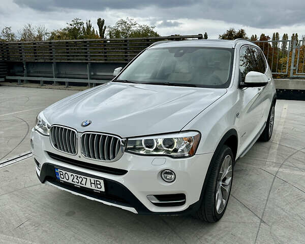 Белый БМВ Х3, объемом двигателя 2 л и пробегом 165 тыс. км за 16800 $, фото 7 на Automoto.ua