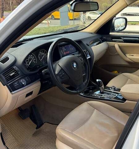 Белый БМВ Х3, объемом двигателя 2 л и пробегом 96 тыс. км за 13300 $, фото 14 на Automoto.ua