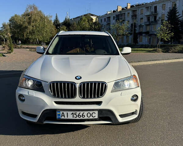 Белый БМВ Х3, объемом двигателя 3 л и пробегом 213 тыс. км за 14000 $, фото 1 на Automoto.ua