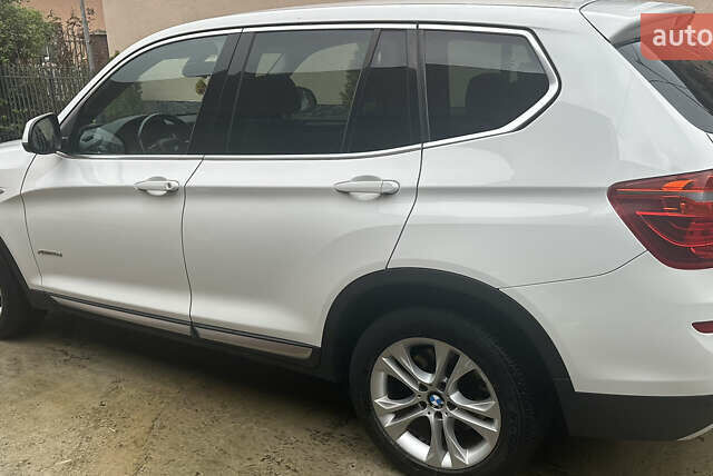 Белый БМВ Х3, объемом двигателя 2 л и пробегом 192 тыс. км за 21500 $, фото 3 на Automoto.ua