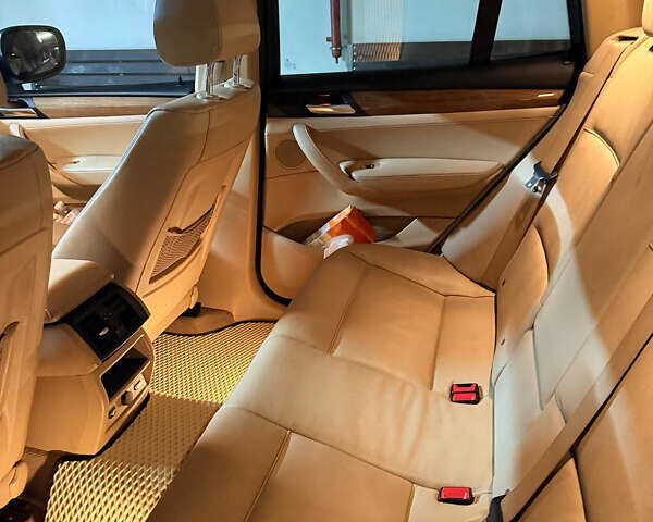 Белый БМВ Х3, объемом двигателя 2 л и пробегом 220 тыс. км за 16700 $, фото 6 на Automoto.ua