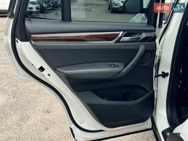 Белый БМВ Х3, объемом двигателя 2 л и пробегом 260 тыс. км за 19940 $, фото 16 на Automoto.ua