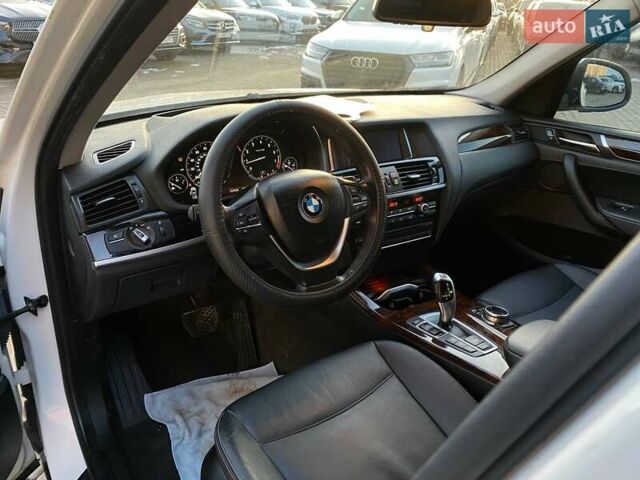 Білий БМВ Х3, об'ємом двигуна 2 л та пробігом 138 тис. км за 13900 $, фото 10 на Automoto.ua