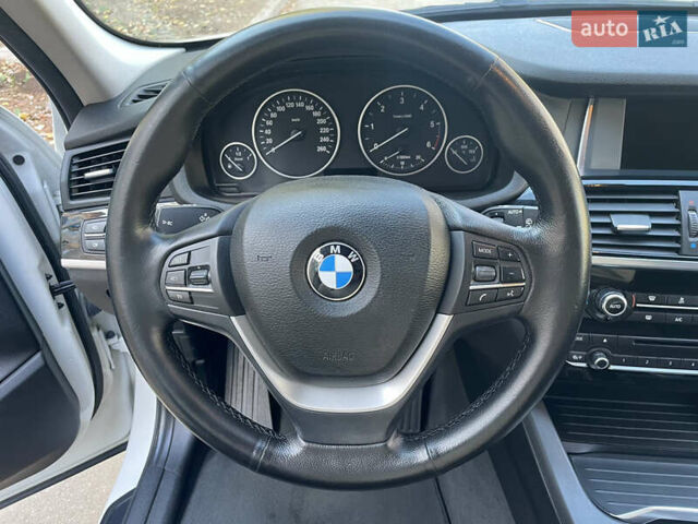 Білий БМВ Х3, об'ємом двигуна 2 л та пробігом 274 тис. км за 18500 $, фото 31 на Automoto.ua