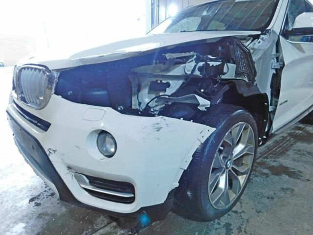 Белый БМВ Х3, объемом двигателя 2 л и пробегом 121 тыс. км за 23100 $, фото 9 на Automoto.ua