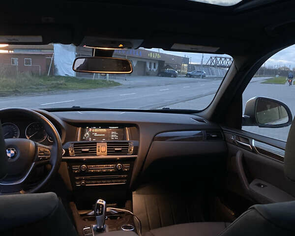 Белый БМВ Х3, объемом двигателя 2 л и пробегом 155 тыс. км за 15200 $, фото 18 на Automoto.ua