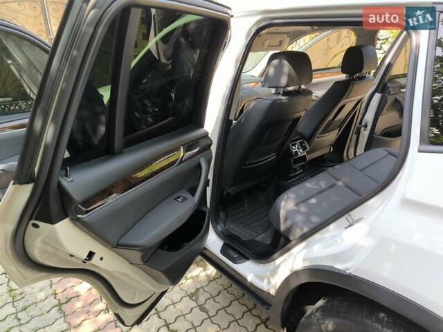 Белый БМВ Х3, объемом двигателя 2 л и пробегом 253 тыс. км за 15500 $, фото 10 на Automoto.ua