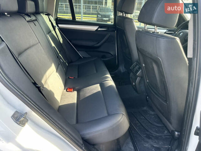 Білий БМВ Х3, об'ємом двигуна 2 л та пробігом 219 тис. км за 7999 $, фото 15 на Automoto.ua