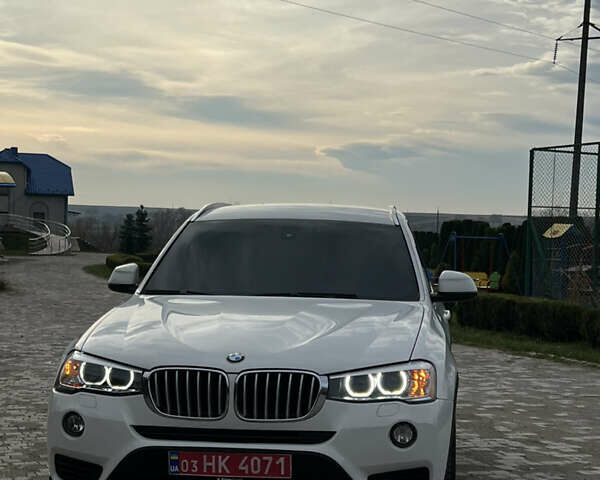 Білий БМВ Х3, об'ємом двигуна 2 л та пробігом 234 тис. км за 18500 $, фото 1 на Automoto.ua