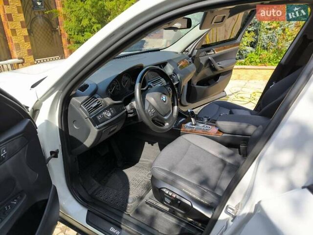 Белый БМВ Х3, объемом двигателя 2 л и пробегом 253 тыс. км за 15500 $, фото 9 на Automoto.ua