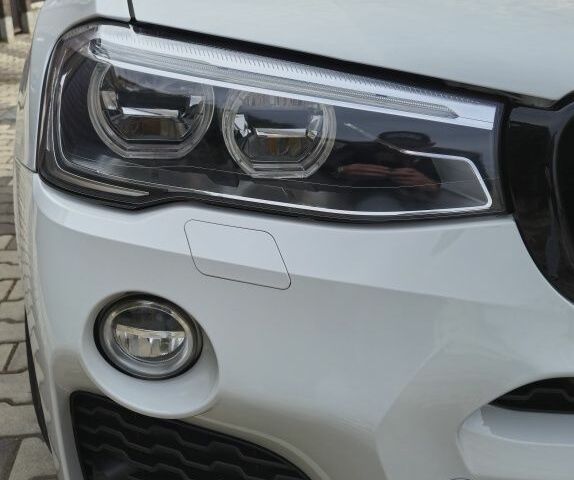 Білий БМВ Х3, об'ємом двигуна 3 л та пробігом 127 тис. км за 19000 $, фото 2 на Automoto.ua