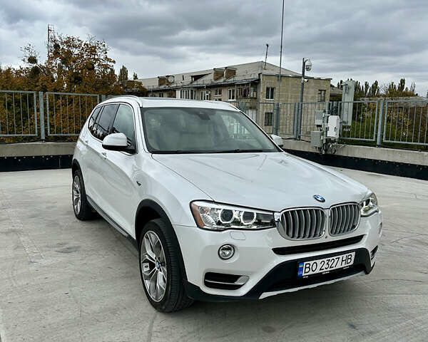 Белый БМВ Х3, объемом двигателя 2 л и пробегом 165 тыс. км за 16800 $, фото 1 на Automoto.ua